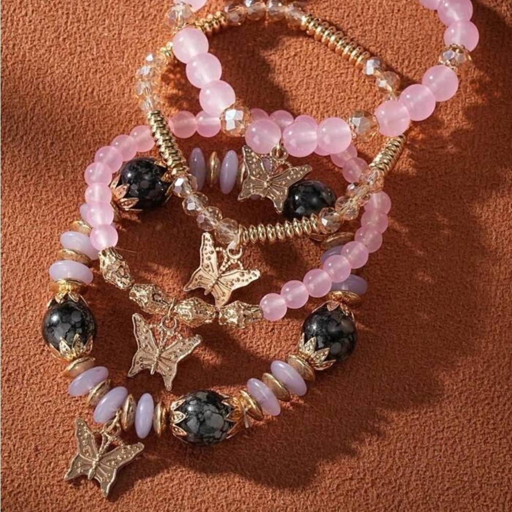 “Butterfly Bliss Beaded Bracelet Set